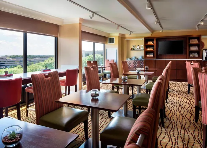 Chicago Marriott Hotel 4*